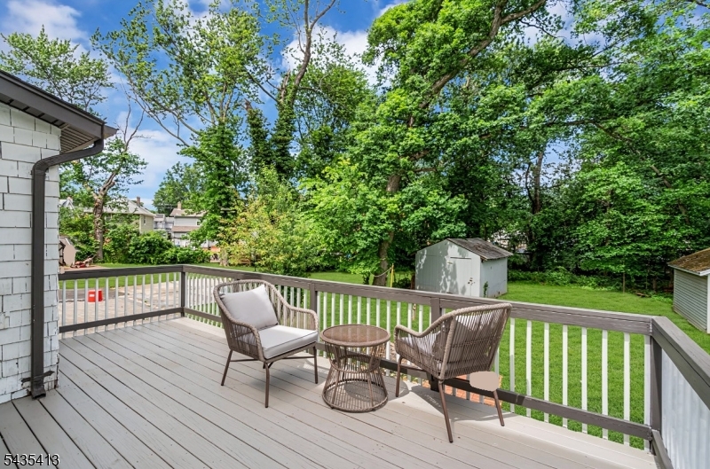 529 Wheatsheaf Rd