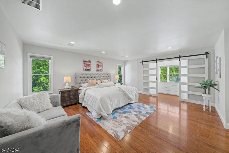 19 Trout Brook Ln