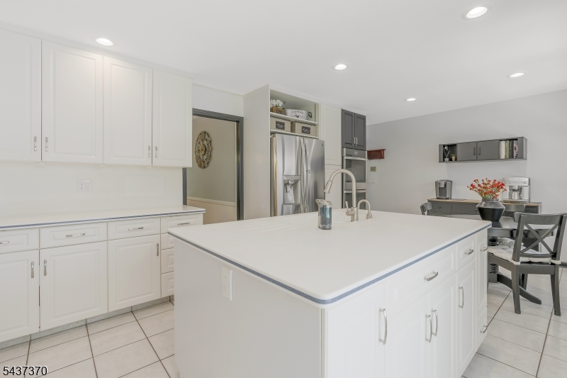 9 Grouse Road
