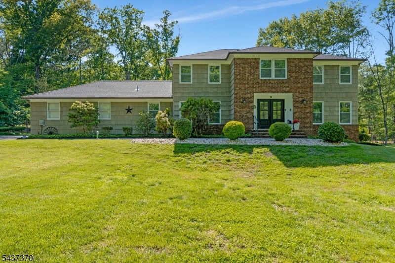 9 Grouse Road