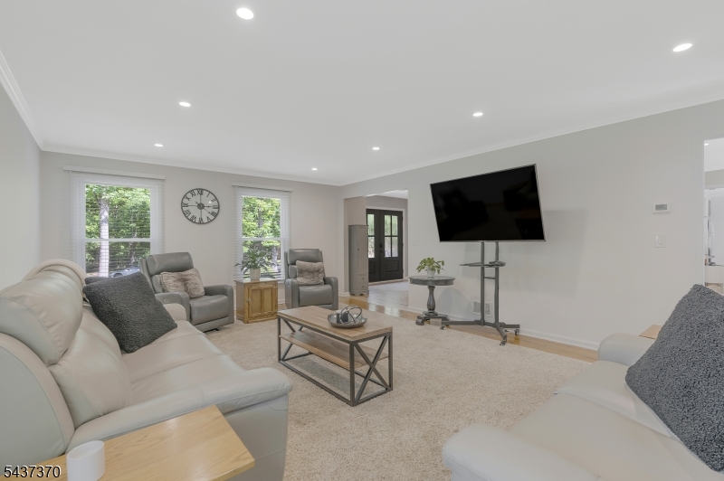 9 Grouse Road