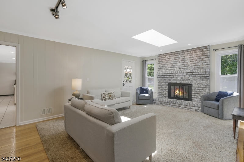 9 Grouse Road