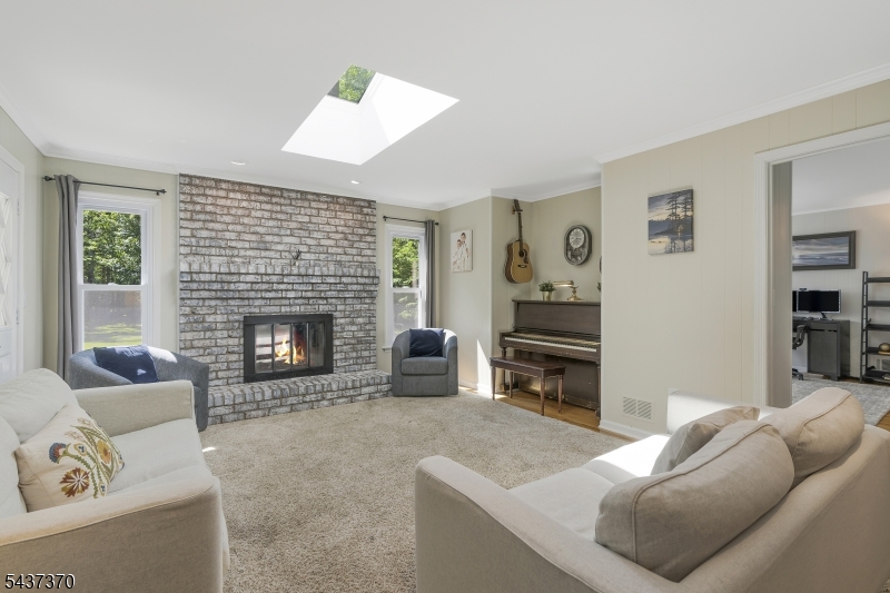 9 Grouse Road