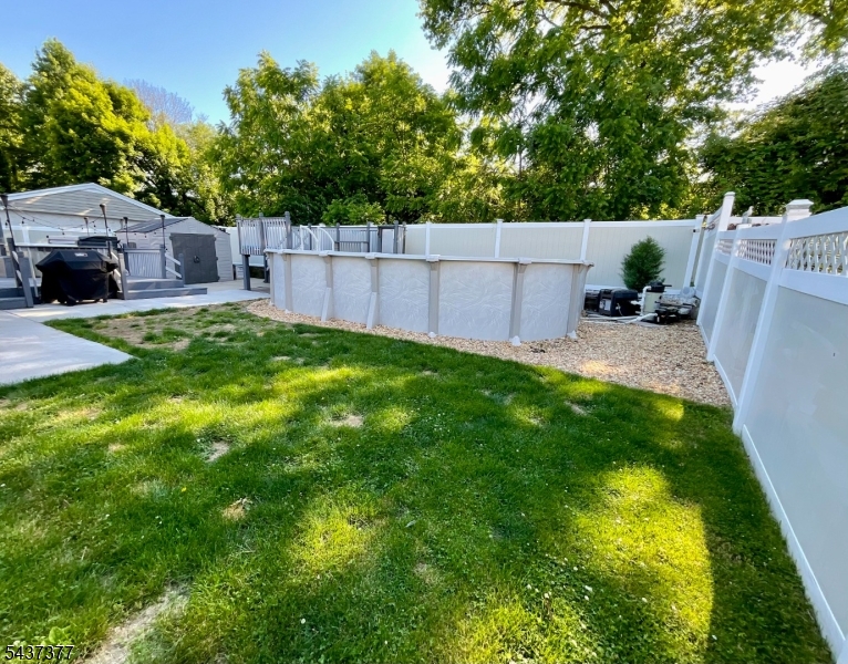 11 Chadwick Dr