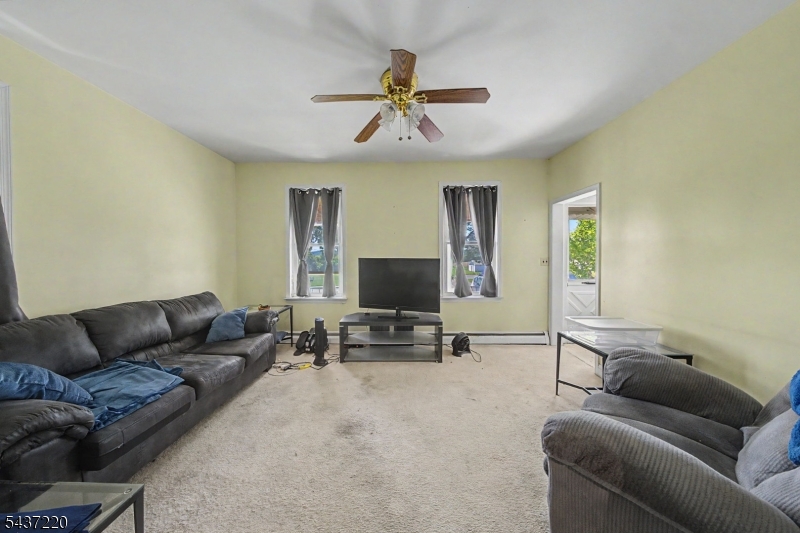 700 Vulcanite Ave