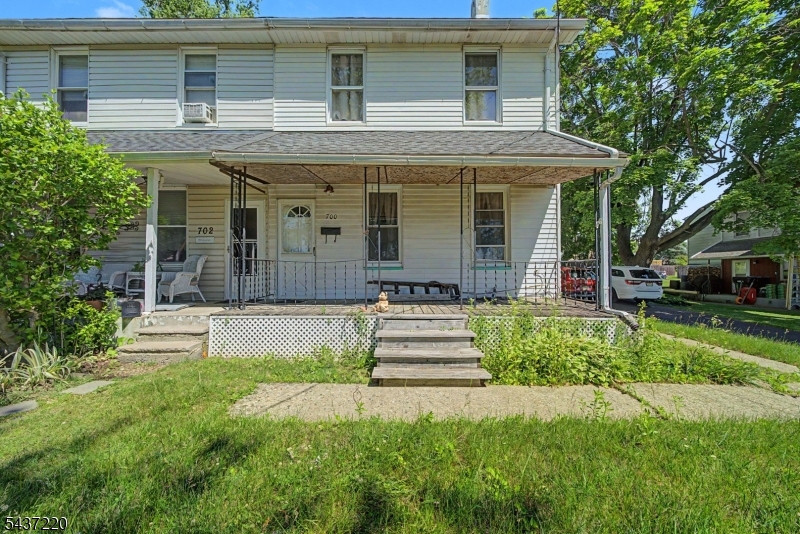 700 Vulcanite Ave