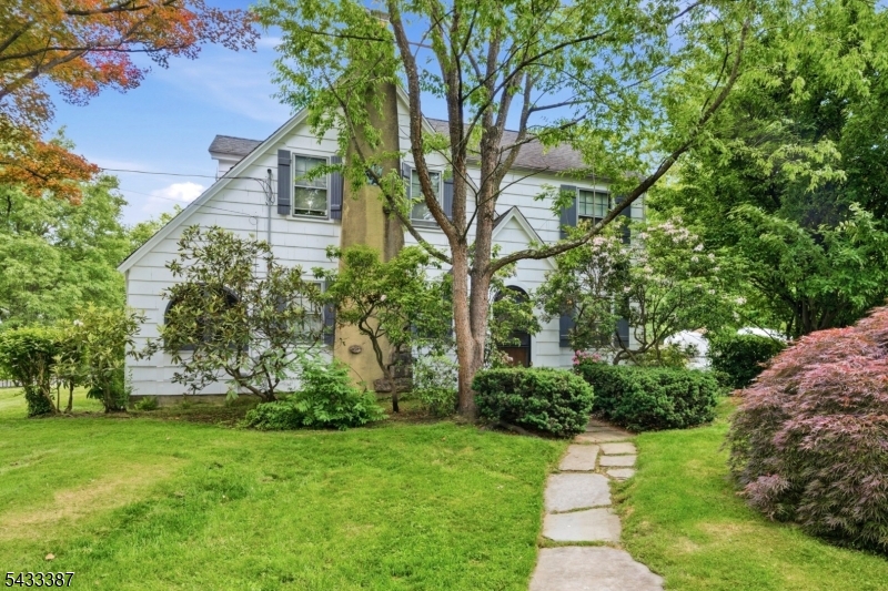 128 Meisel Ave