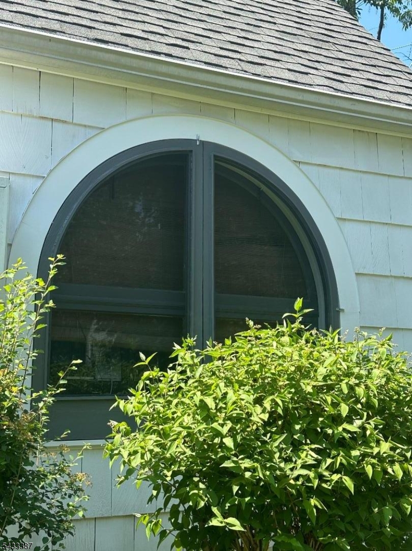 128 Meisel Ave