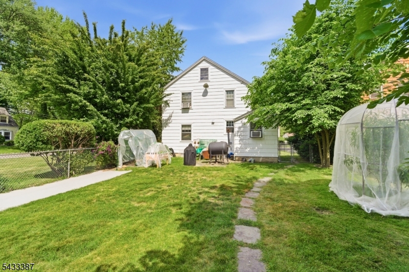 128 Meisel Ave