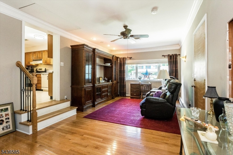 5 Pinewood Ter