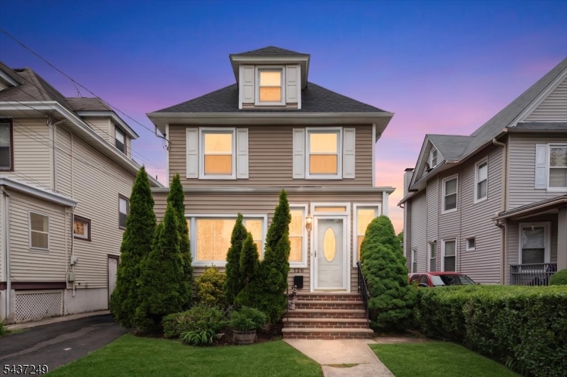126 Berwyn St