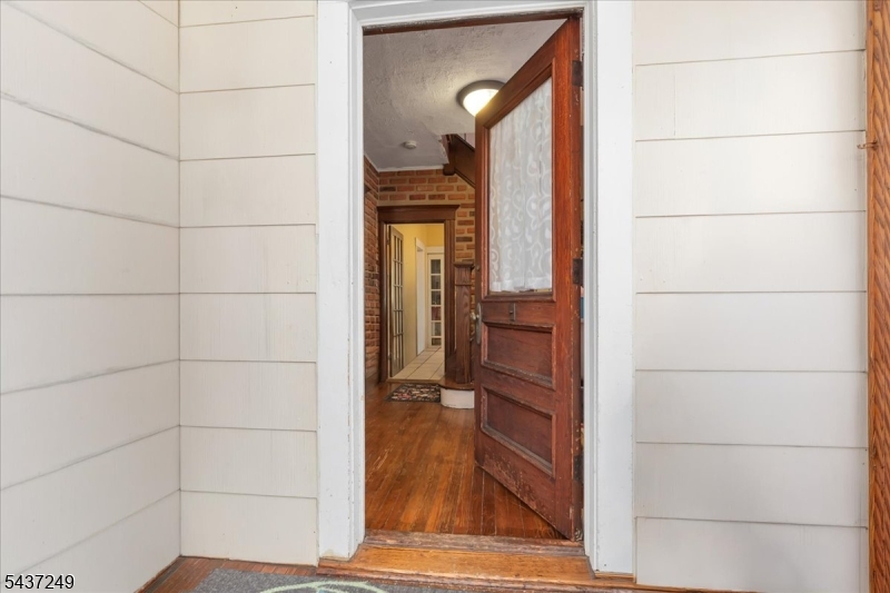 126 Berwyn St