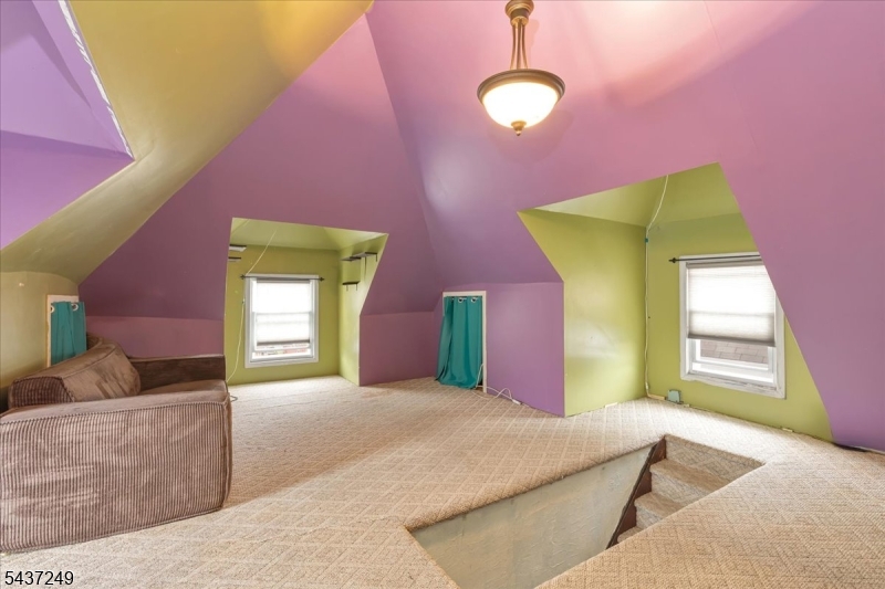 126 Berwyn St