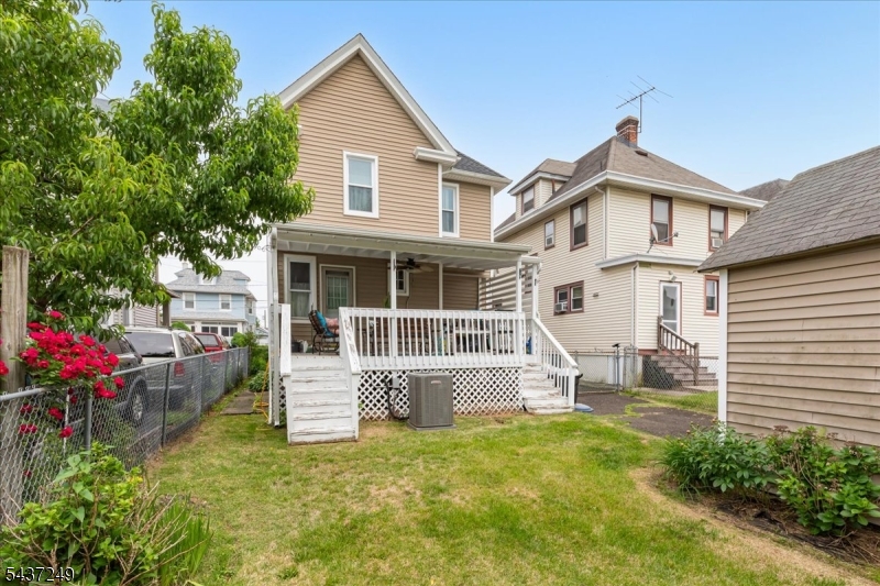 126 Berwyn St