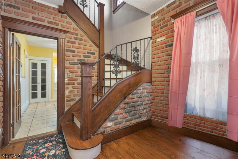 126 Berwyn St