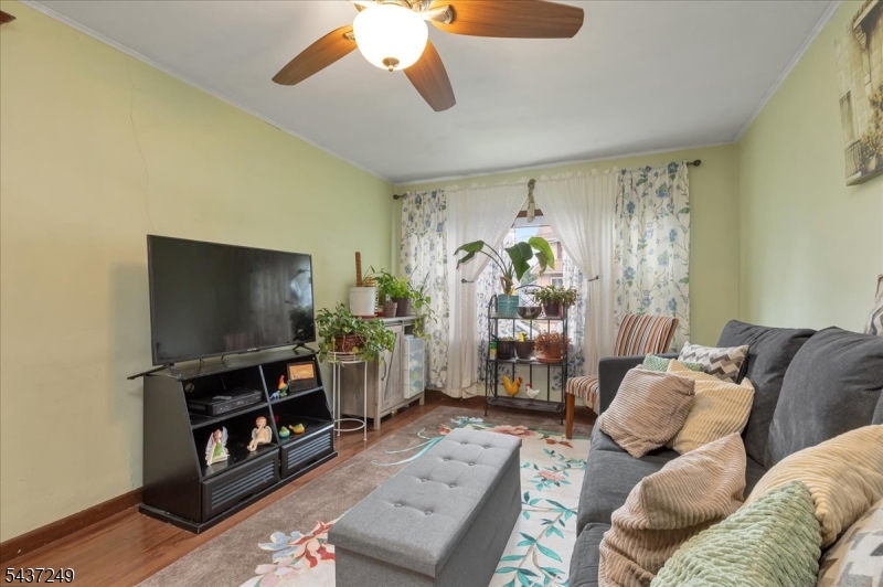 126 Berwyn St