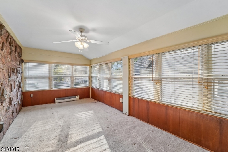124 Walker Rd
