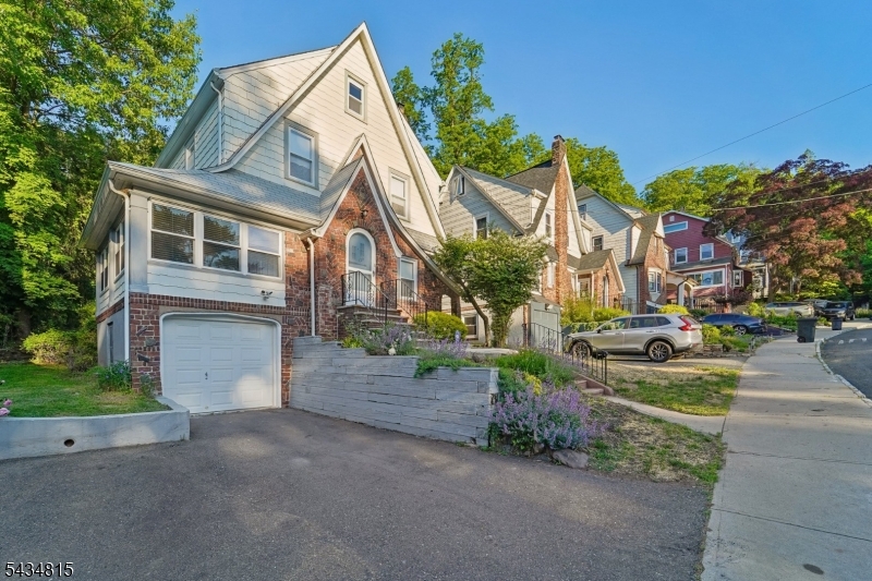 124 Walker Rd
