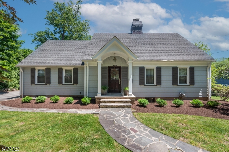 591 Highland Ave