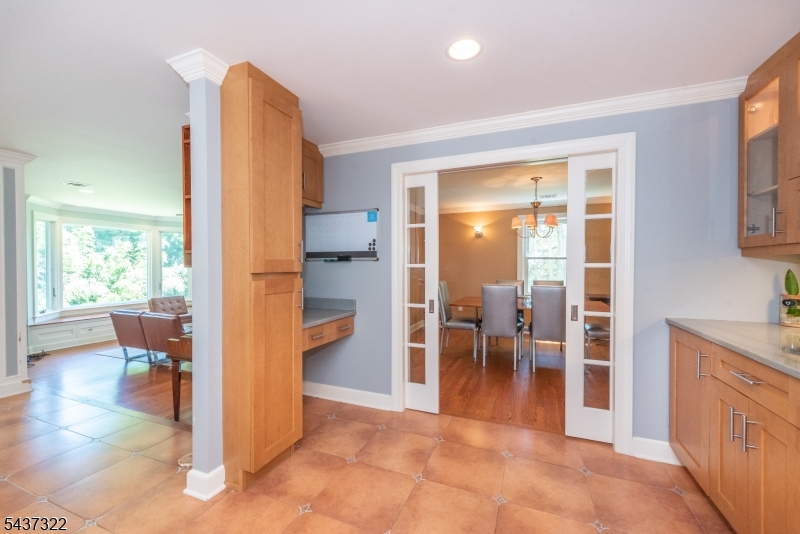 591 Highland Ave