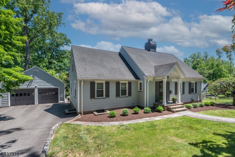 591 Highland Ave