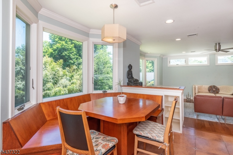 591 Highland Ave