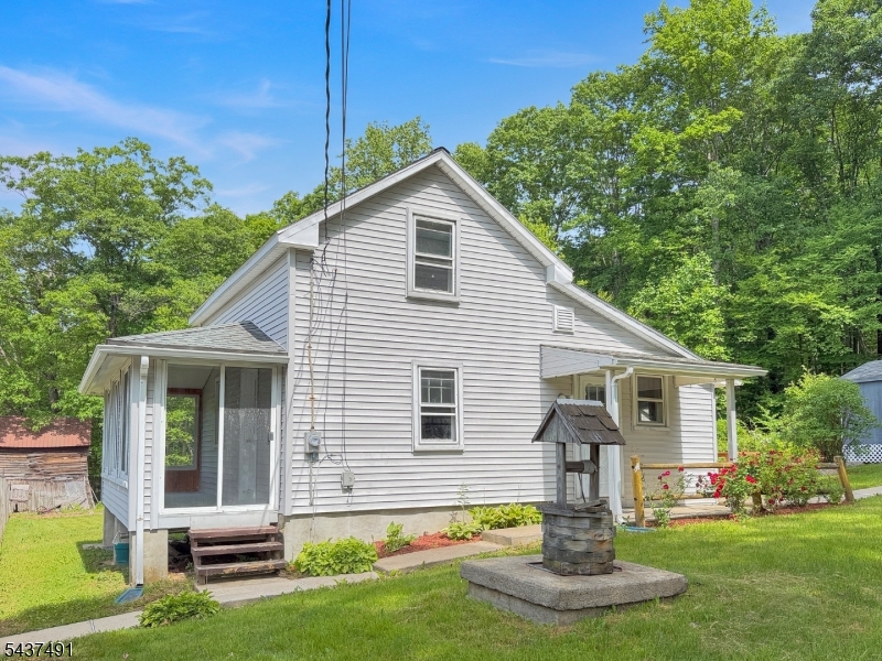 196 Rockport Rd