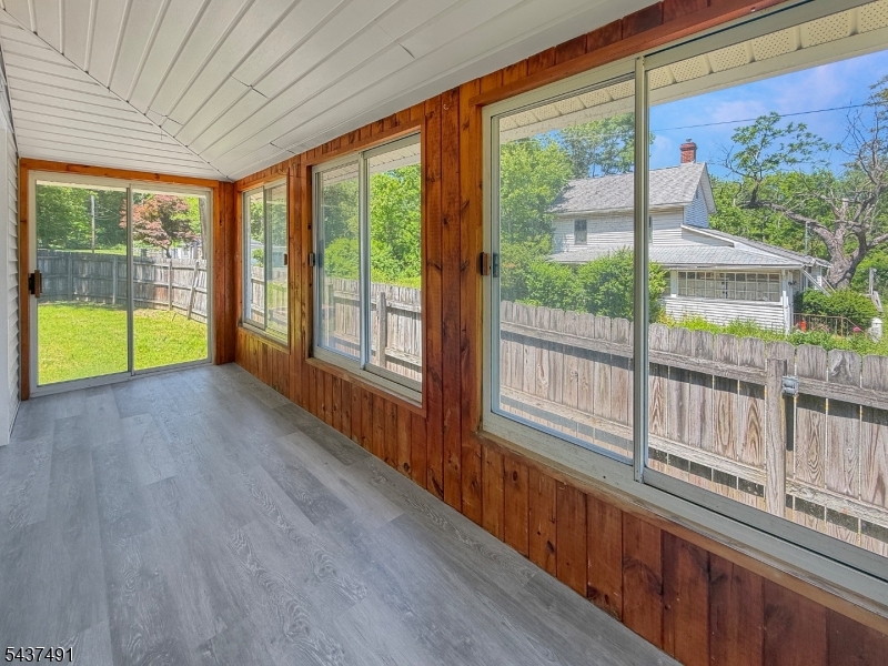196 Rockport Rd