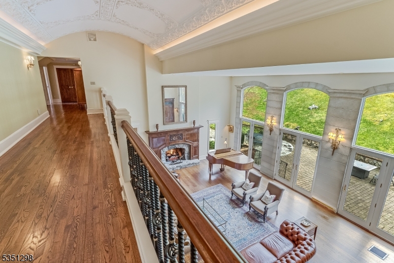 14 Bliss Rd