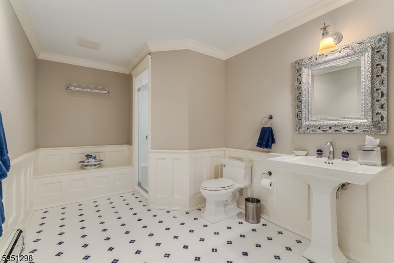14 Bliss Rd