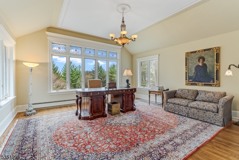 14 Bliss Rd