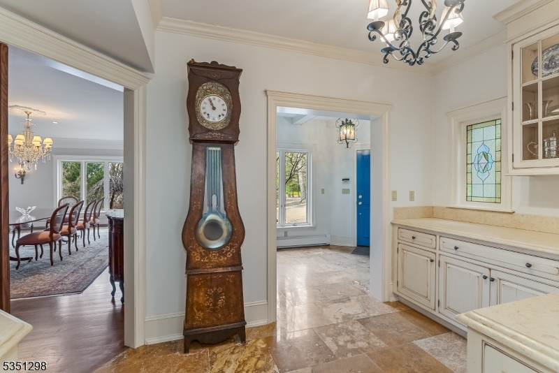 14 Bliss Rd