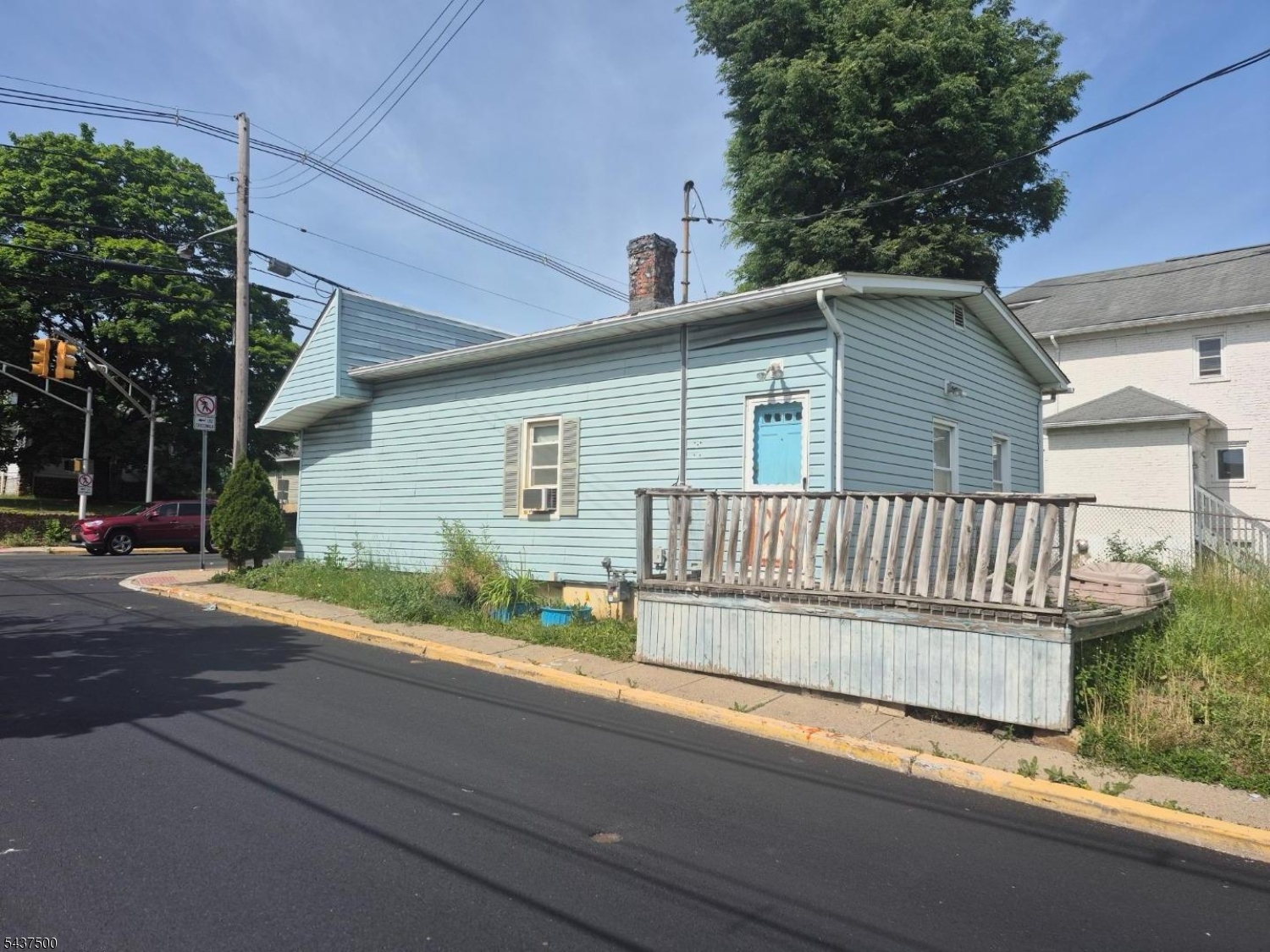 215 W. Washington Avenue