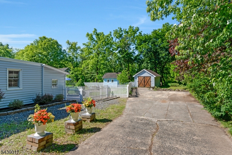 1048 State Route 28