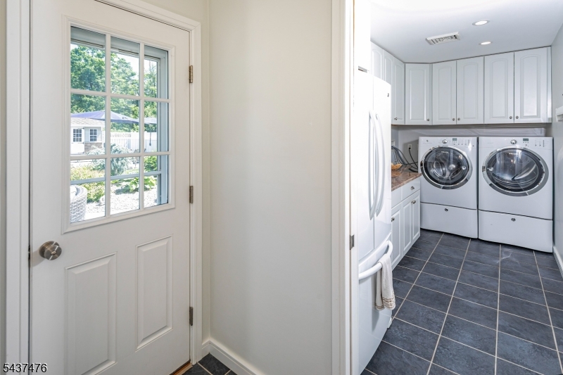 22 Cleveland Cir