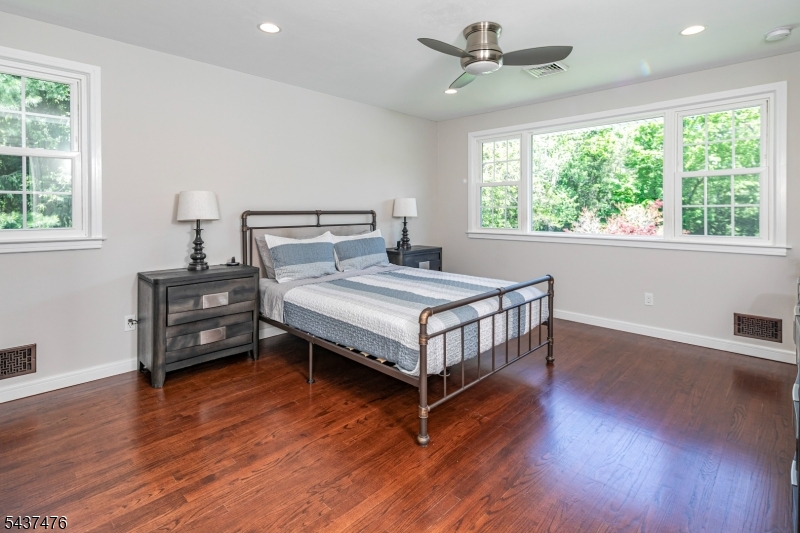 22 Cleveland Cir
