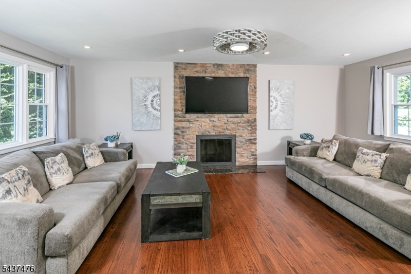 22 Cleveland Cir