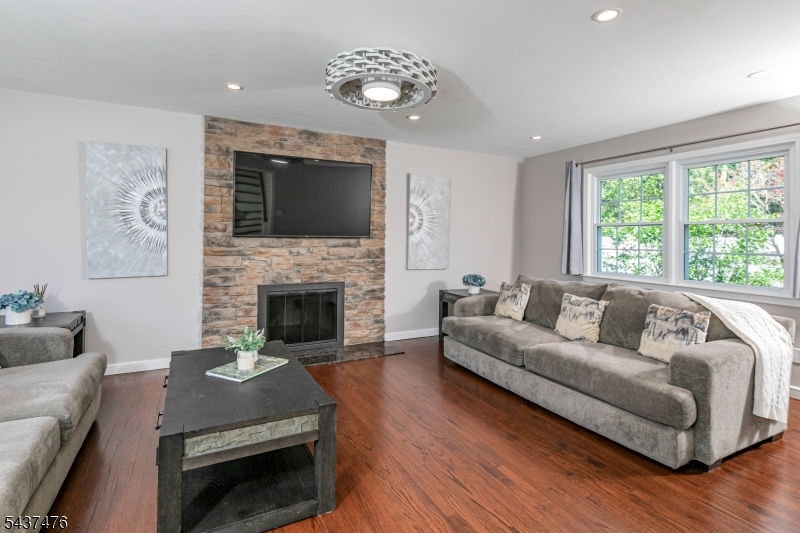 22 Cleveland Cir