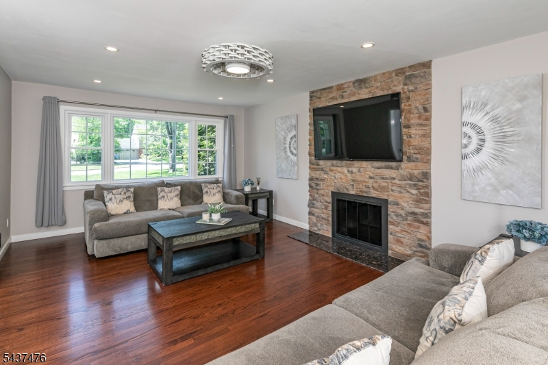 22 Cleveland Cir