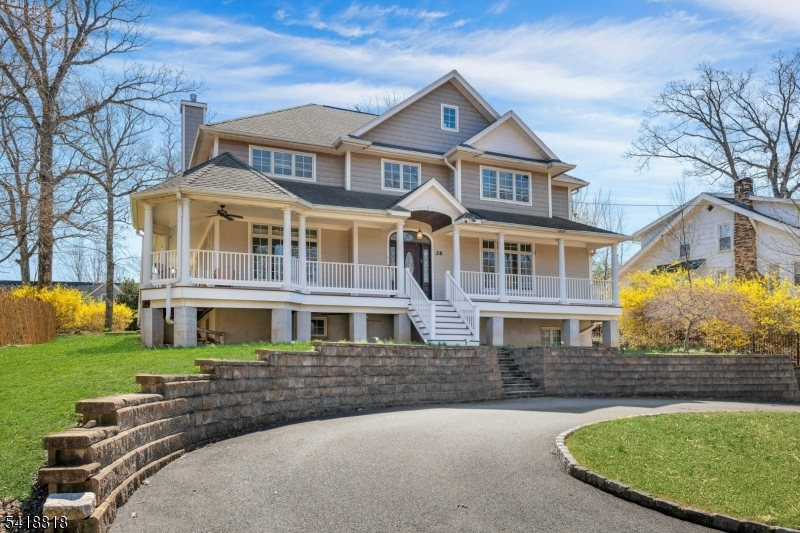 26 Sunset Rd