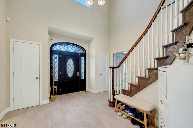 26 Sunset Rd