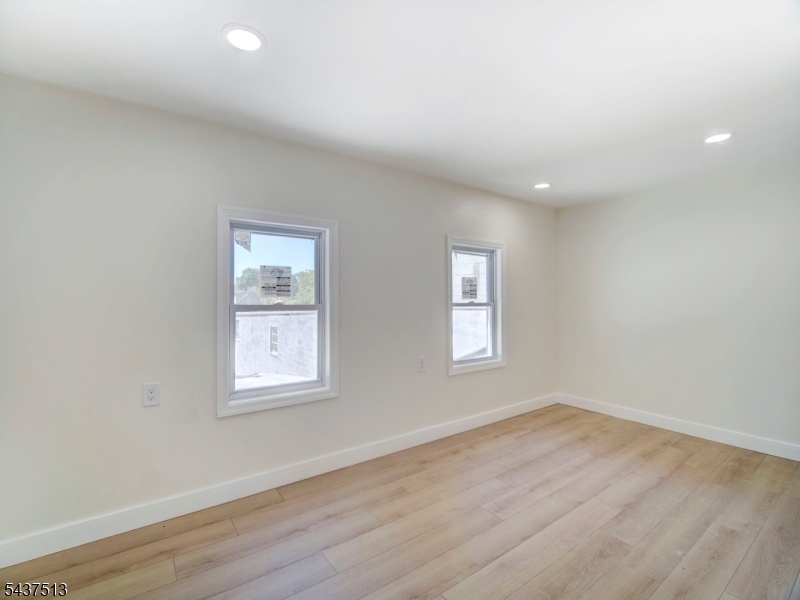 626 Tremont Ave