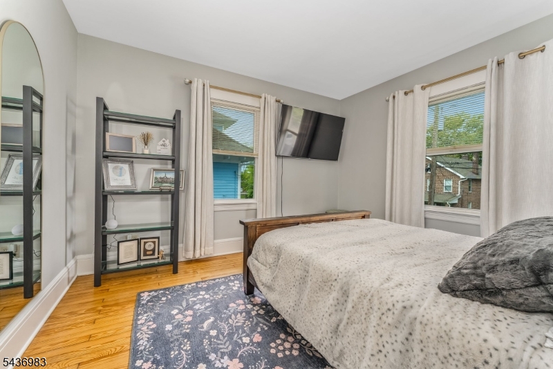 28 Codington Pl