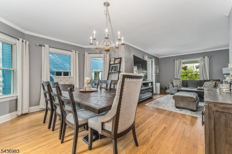 28 Codington Pl