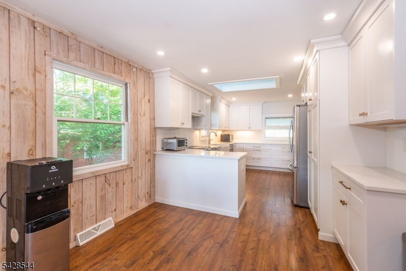 5 Coulter Pl