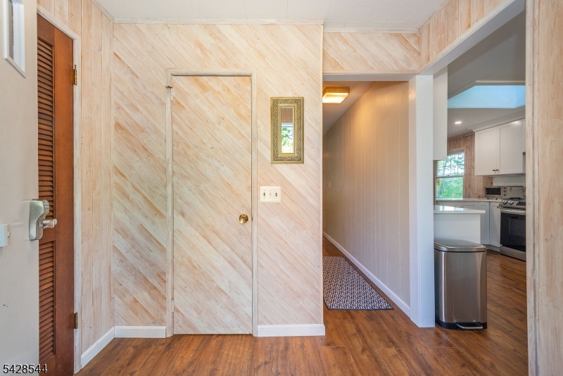 5 Coulter Pl