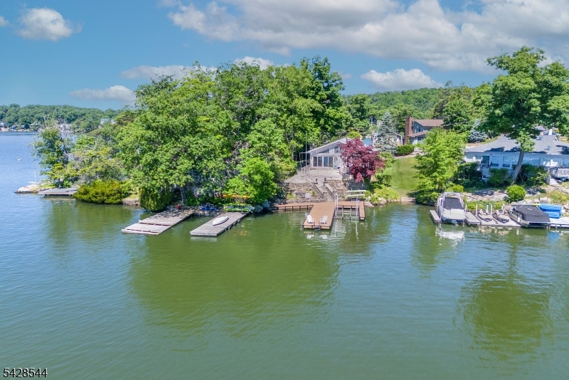 5 Coulter Pl