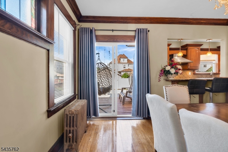 37 Fairway Ave