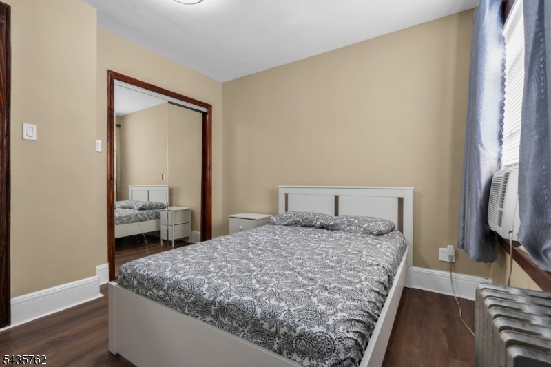 37 Fairway Ave