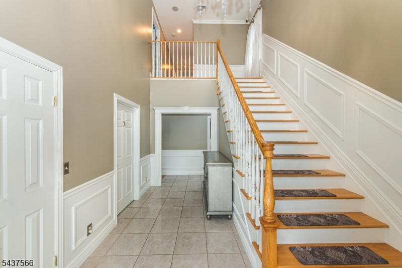 95 Highwood Ave
